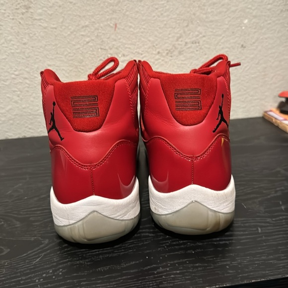 Air Jordan 11 Retro 'Win Like '96' Size 12 - Picture 4 of 6